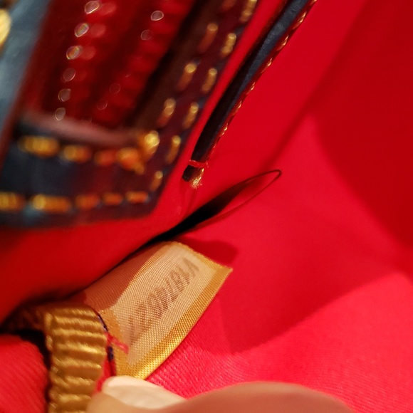 Dooney & Bourke Leather Crossbody Bag Denium - Picture 9 of 9